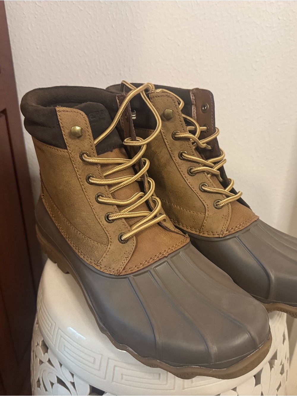 NWOT Sperry Brown and Taupe Waterproof Duck Boots